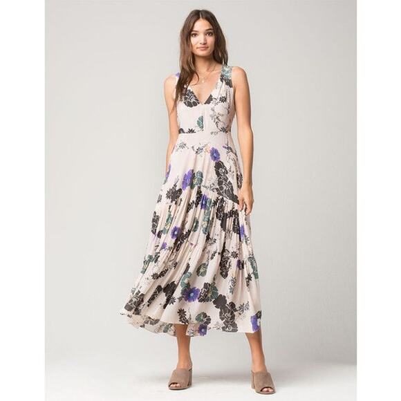 Free People Sure Thing Floral Tiered Maxi Dress Size 2 - Picture 8 of 12